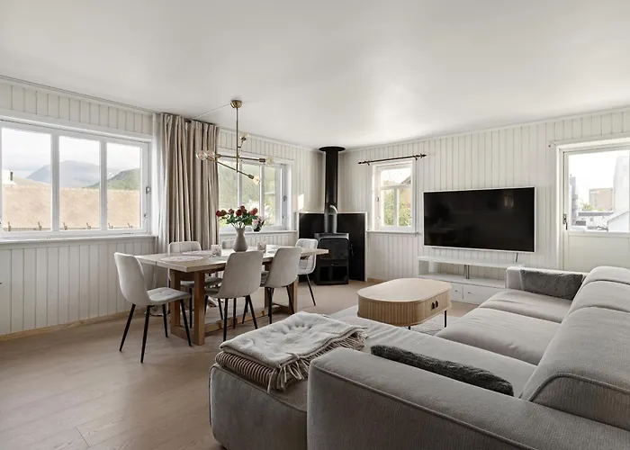 The Polar By Paramount Apartament *